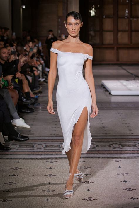 Fashion Show .
